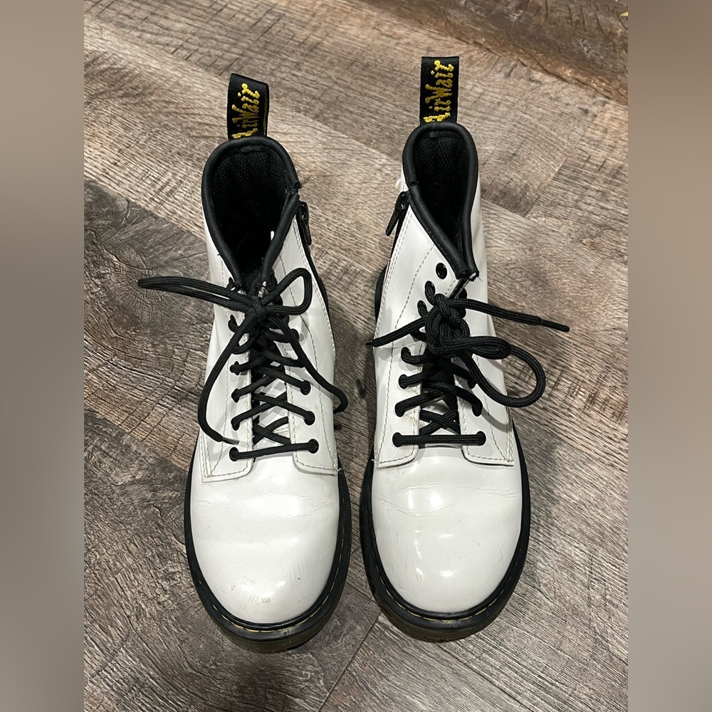 Dr Martens White‎ Lace-Up Boots